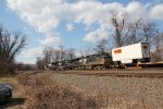 NS 9478 heads a westbound intermodal train